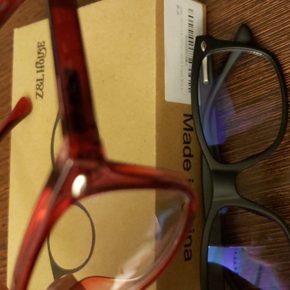 Z&L HOUSE 2 Pack of Anti-Blue Light Blocking Glasses 1 Red & 1 Black Frame - Picture 3 of 12